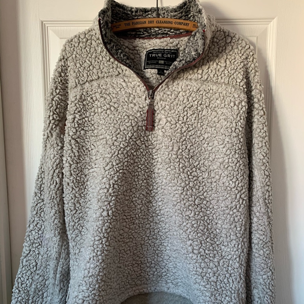 True Grit Pull Over